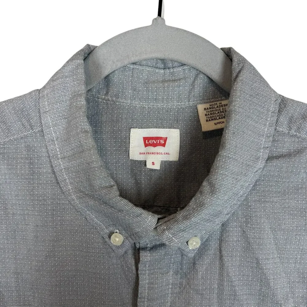 Levi's Shirt Men's Small‎ Gray Round Hem Pockets Long Sleeve Casual Button-Down
